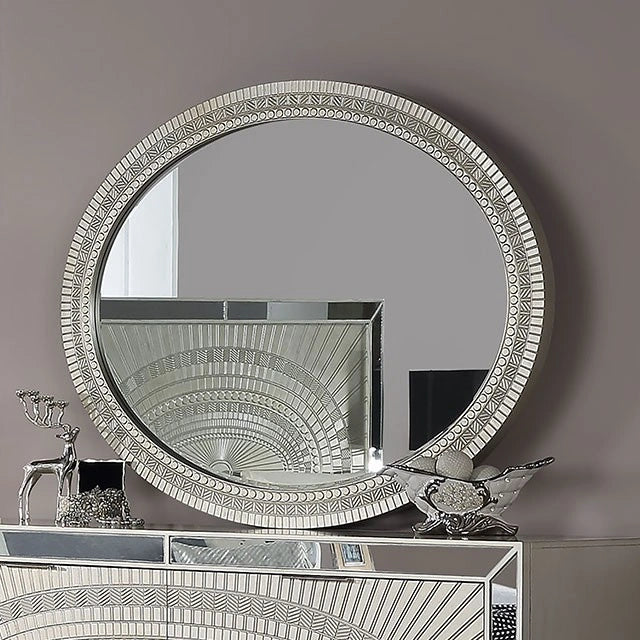 Valletta Mirror