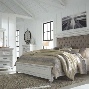 4 Pc. Queen Upholstered Panel FB Bedroom Set  - Kanwyn